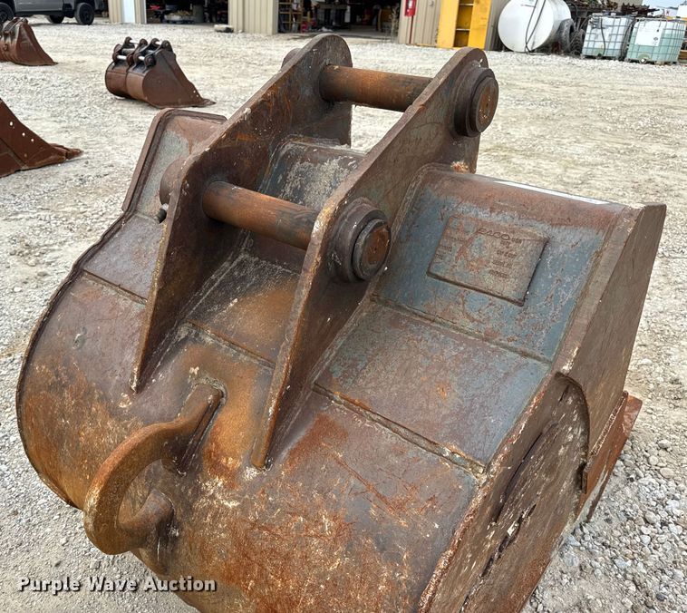 image for item DO2343 Esco excavator bucket