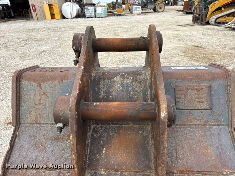 image for item DO2343 Esco excavator bucket