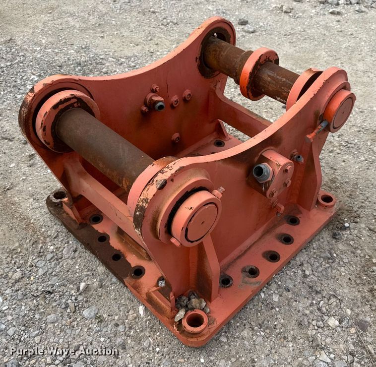 image for item DO2348 Excavator coupler