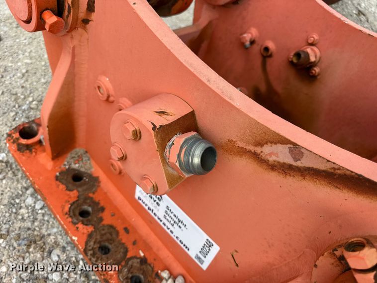 image for item DO2348 Excavator coupler