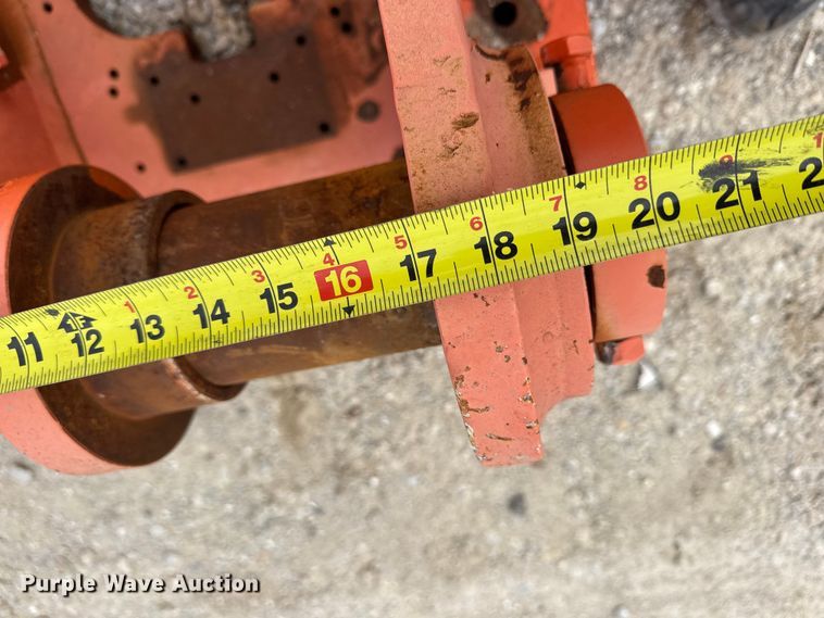 image for item DO2348 Excavator coupler