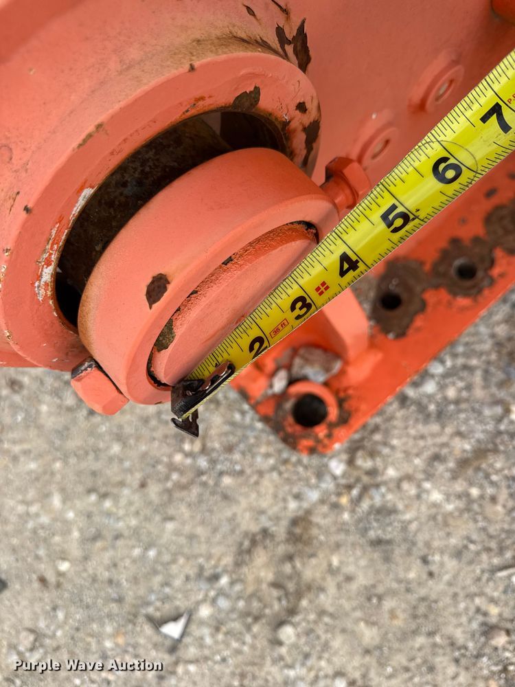 image for item DO2348 Excavator coupler