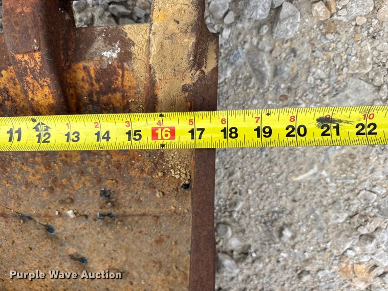 image for item DO2349 (2) backhoe buckets