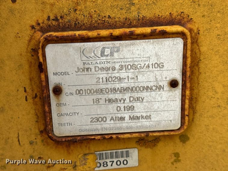 image for item DO2349 (2) backhoe buckets