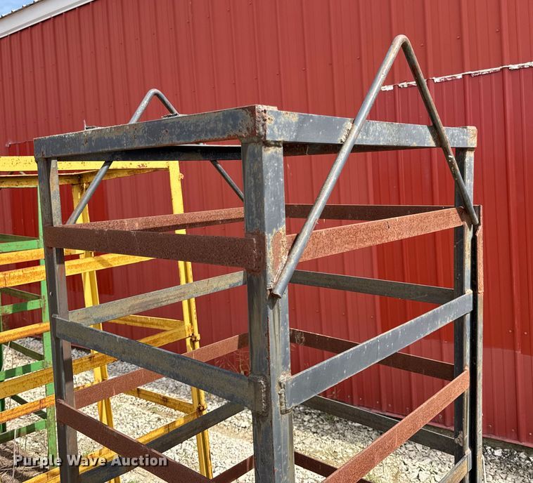 image for item DO2351 (6) tank cages