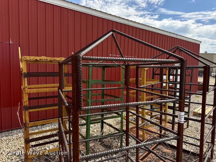 image for item DO2351 (6) tank cages