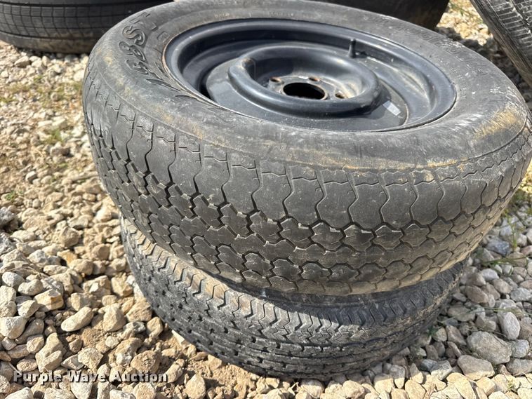 image for item DO2353 Approximately 27 tires and wheels