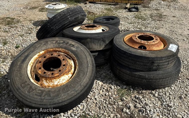 image for item DO2353 Approximately 27 tires and wheels