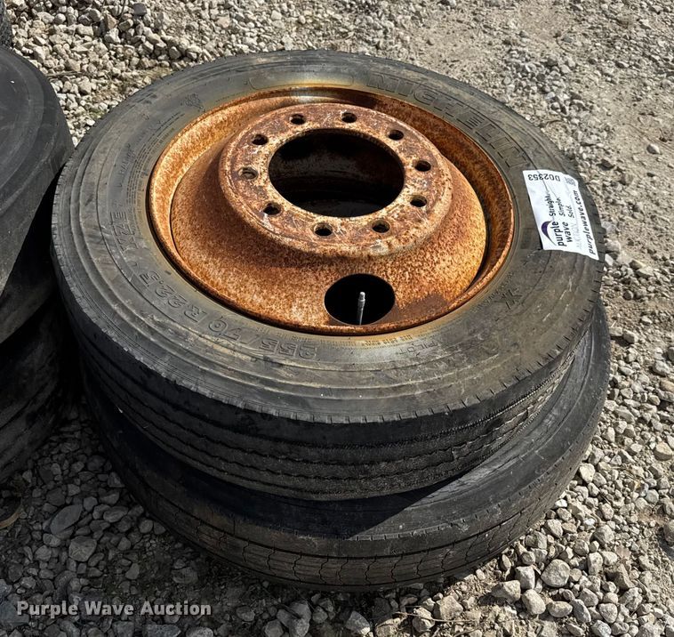 image for item DO2353 Approximately 27 tires and wheels