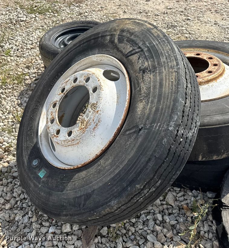 image for item DO2353 Approximately 27 tires and wheels