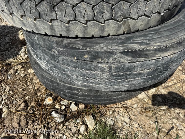 image for item DO2353 Approximately 27 tires and wheels