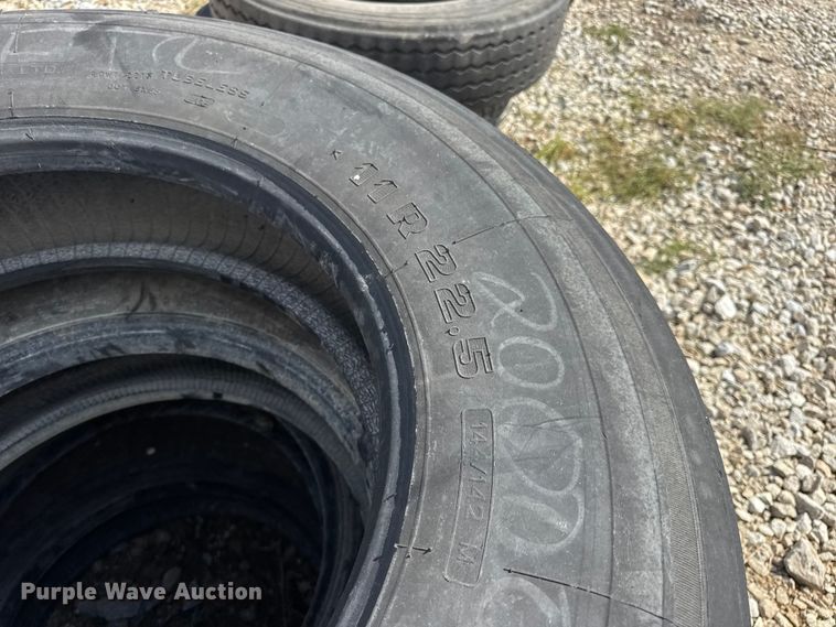 image for item DO2353 Approximately 27 tires and wheels