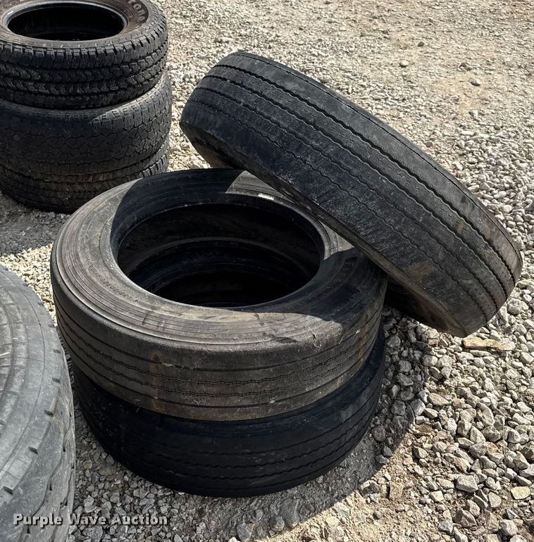 image for item DO2353 Approximately 27 tires and wheels