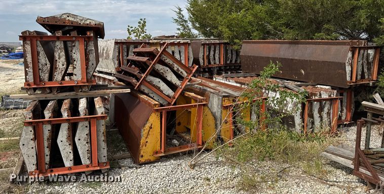 image for item DO2354 (76) barrier wall concrete forms