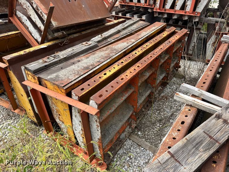 image for item DO2354 (76) barrier wall concrete forms
