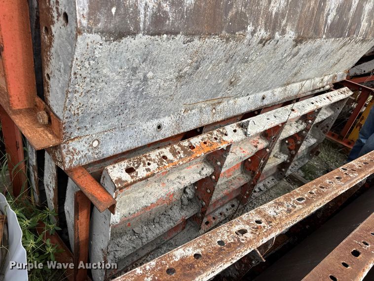 image for item DO2354 (76) barrier wall concrete forms