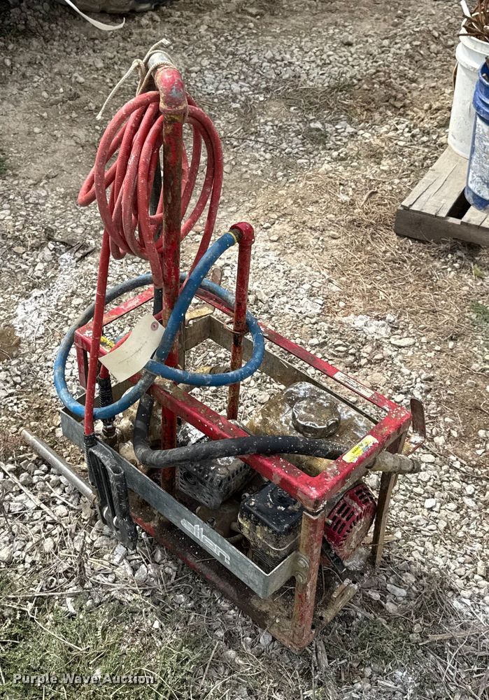 image for item DO2355 Allen sprayer