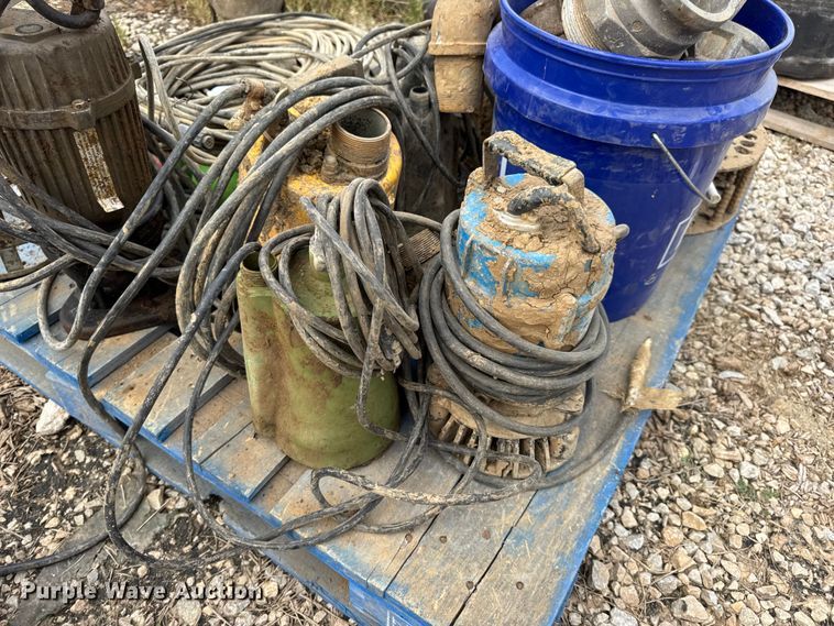 image for item DO2357 (6) sump pumps