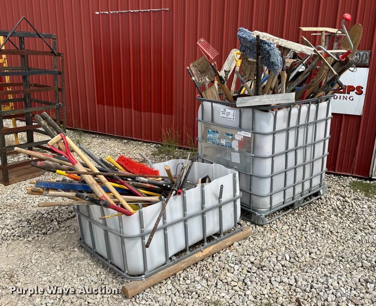 image for item DO2358 Hand tools