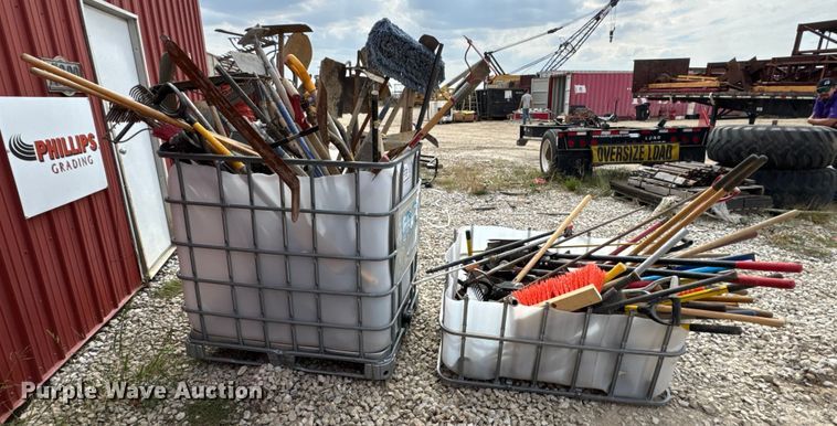 image for item DO2358 Hand tools