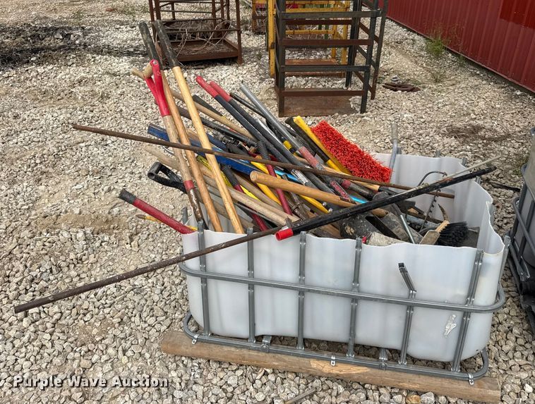 image for item DO2358 Hand tools