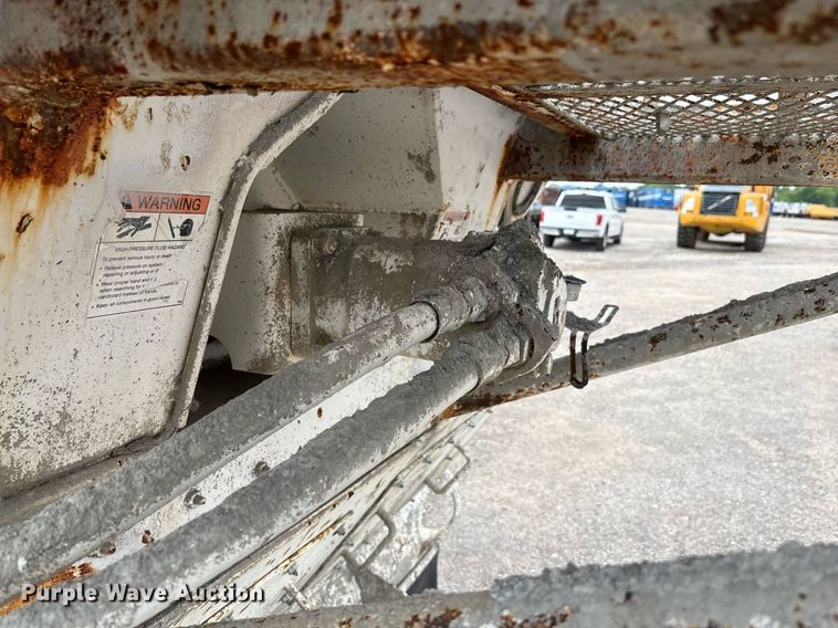 image for item DP6135 2007 Kenworth T800 volumetric concrete mixer truck