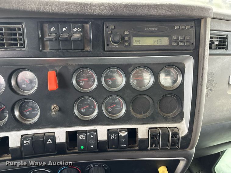 image for item DP6135 2007 Kenworth T800 volumetric concrete mixer truck