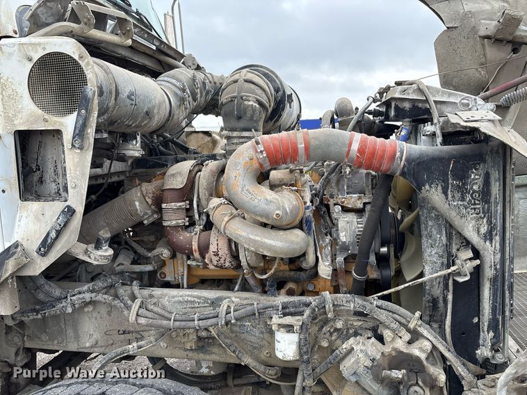 image for item DP6135 2007 Kenworth T800 volumetric concrete mixer truck