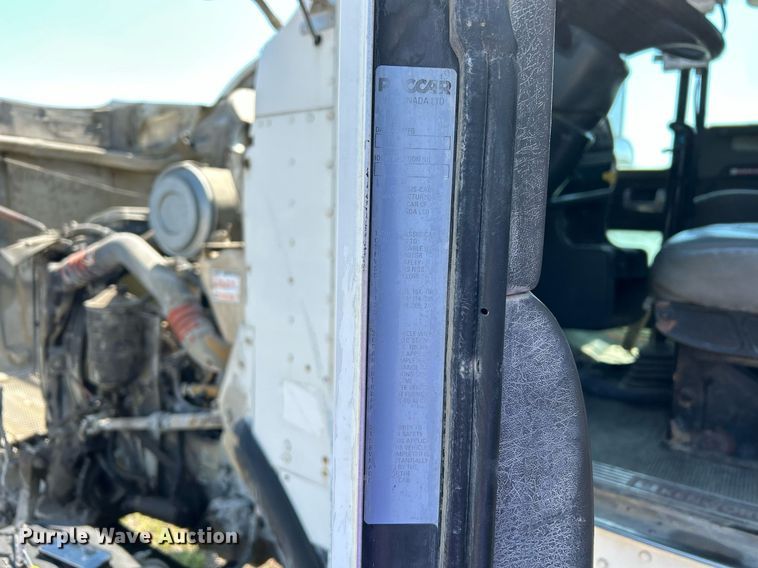 image for item DP6135 2007 Kenworth T800 volumetric concrete mixer truck