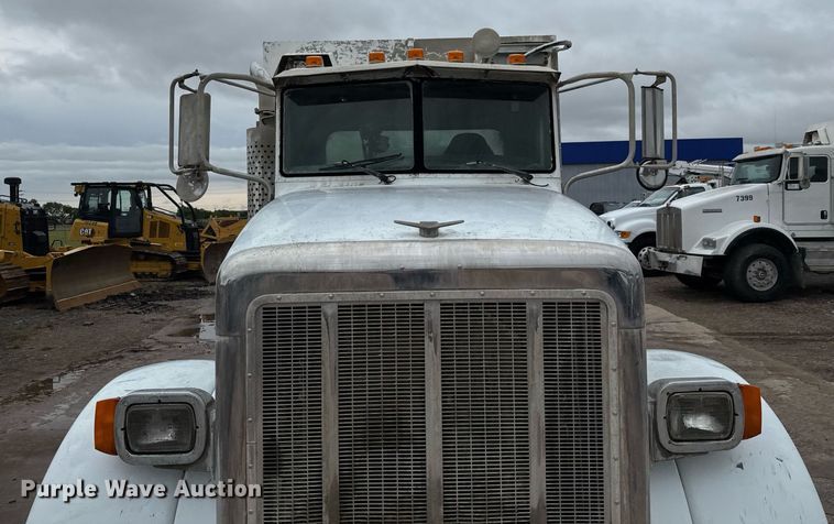 image for item DP6143 2006 Peterbilt 357 volumetric concrete mixer truck