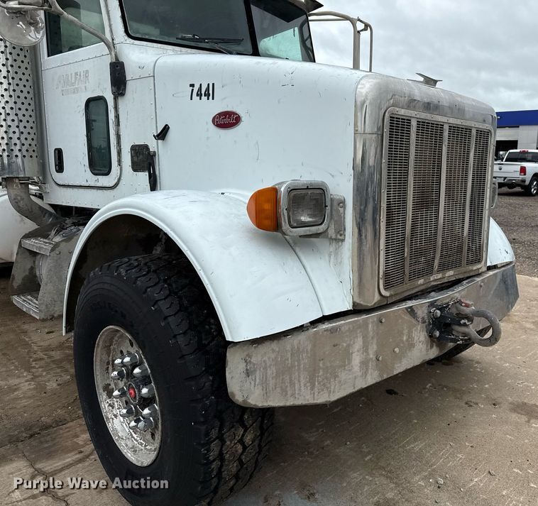 image for item DP6143 2006 Peterbilt 357 volumetric concrete mixer truck