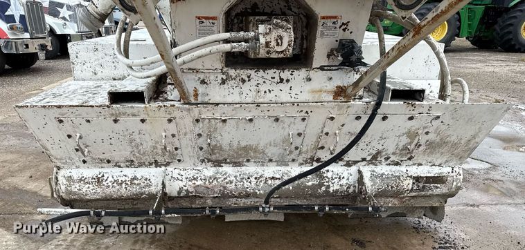 image for item DP6143 2006 Peterbilt 357 volumetric concrete mixer truck