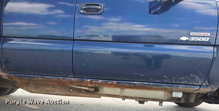 image for item DP8840 2005 Chevrolet 3500 Ext. Cab utility / service truck