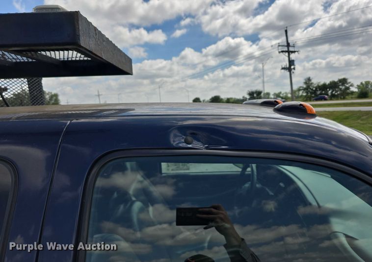 image for item DP8840 2005 Chevrolet 3500 Ext. Cab utility / service truck