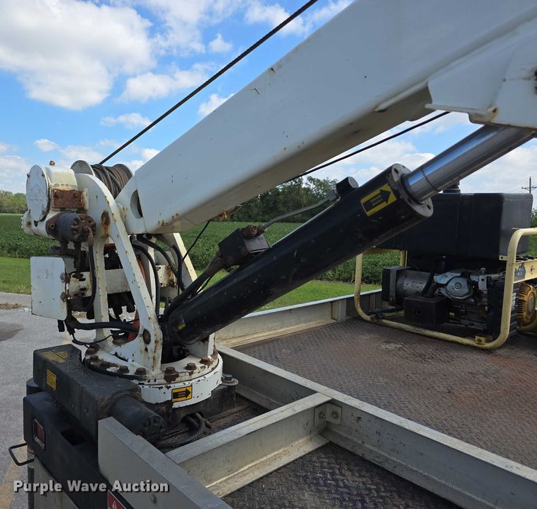 image for item DP8840 2005 Chevrolet 3500 Ext. Cab utility / service truck