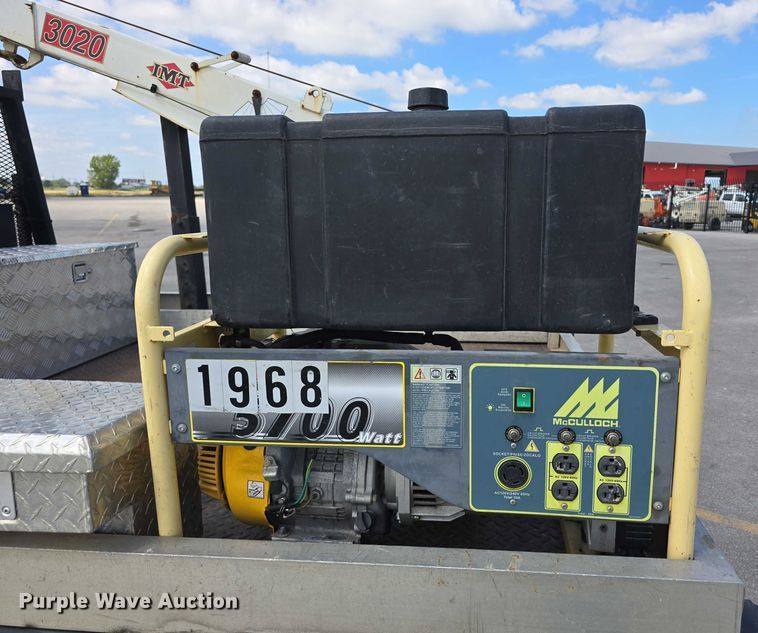 image for item DP8840 2005 Chevrolet 3500 Ext. Cab utility / service truck