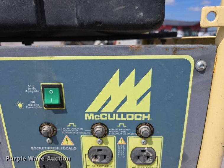 image for item DP8840 2005 Chevrolet 3500 Ext. Cab utility / service truck