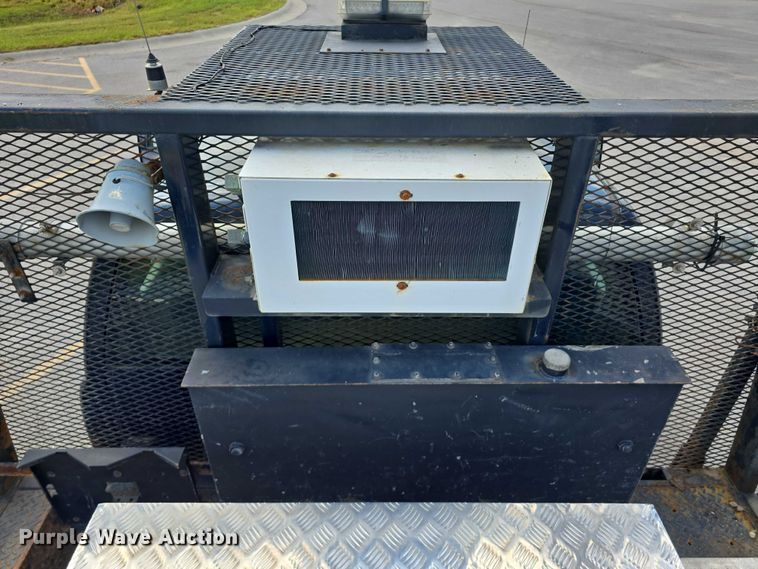 image for item DP8840 2005 Chevrolet 3500 Ext. Cab utility / service truck