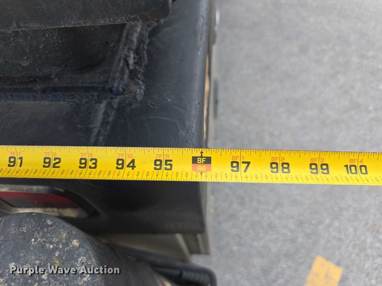 image for item DP8840 2005 Chevrolet 3500 Ext. Cab utility / service truck