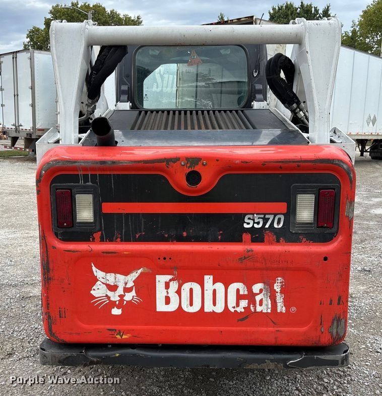 image for item DR2832 2019 Bobcat S570 skid steer loader