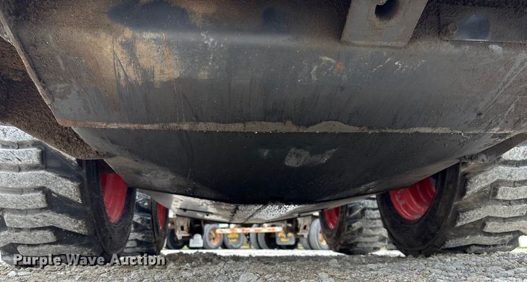 image for item DR2832 2019 Bobcat S570 skid steer loader