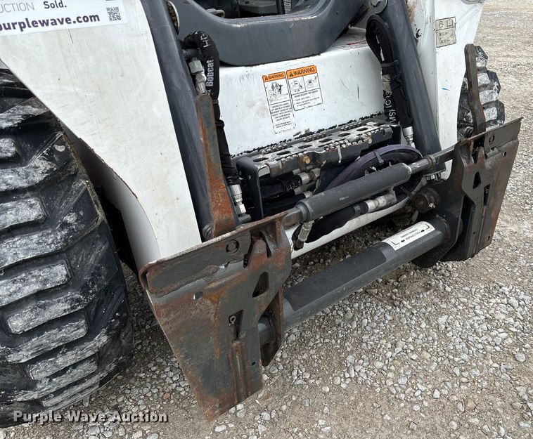 image for item DR2832 2019 Bobcat S570 skid steer loader