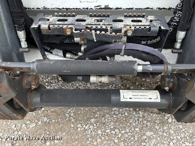 image for item DR2832 2019 Bobcat S570 skid steer loader