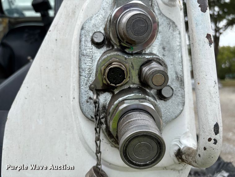 image for item DR2832 2019 Bobcat S570 skid steer loader