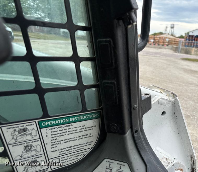 image for item DR2832 2019 Bobcat S570 skid steer loader