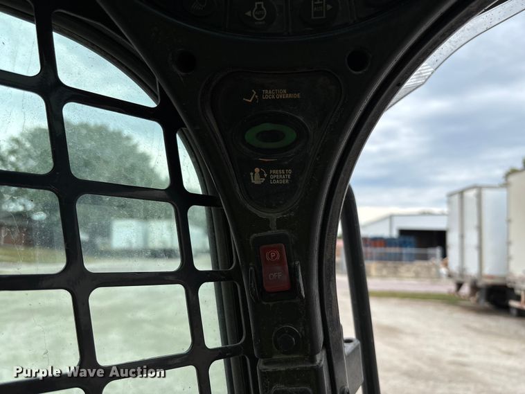 image for item DR2832 2019 Bobcat S570 skid steer loader