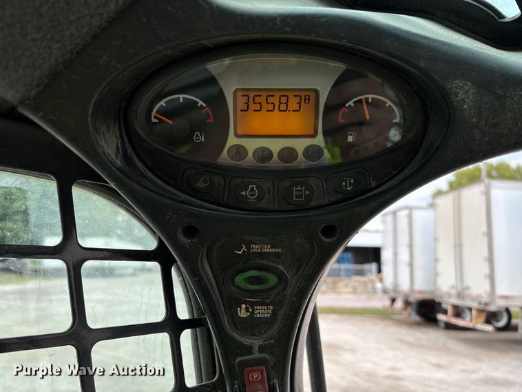 image for item DR2832 2019 Bobcat S570 skid steer loader