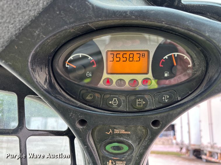 image for item DR2832 2019 Bobcat S570 skid steer loader