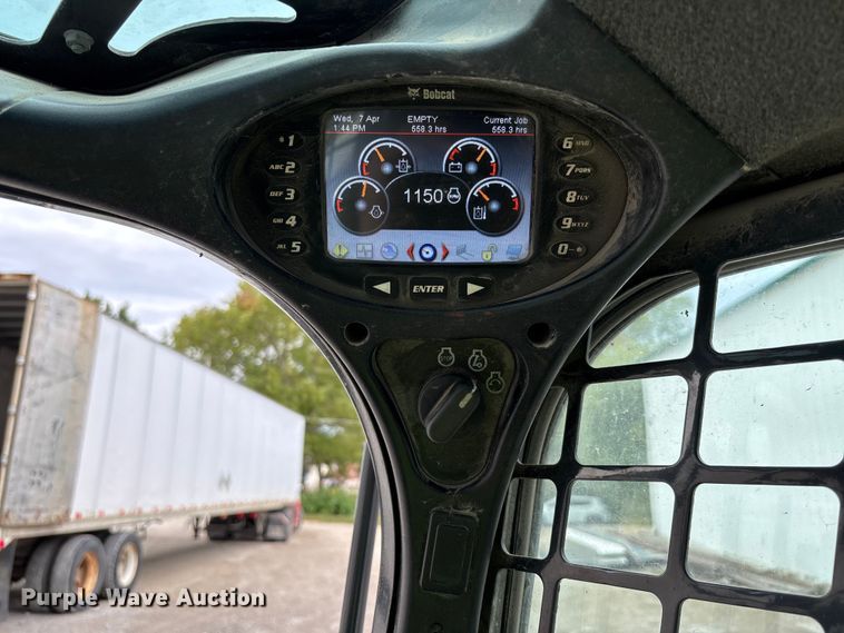 image for item DR2832 2019 Bobcat S570 skid steer loader