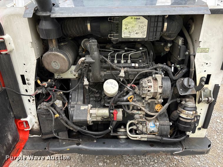 image for item DR2832 2019 Bobcat S570 skid steer loader